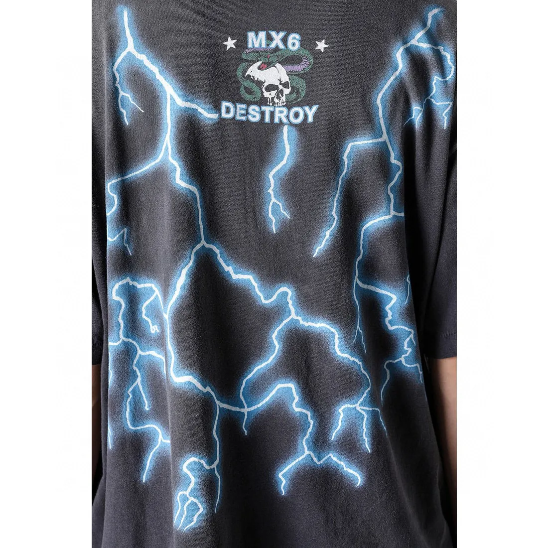 SAINT Mxxxxxx MEDUSA SS TEE/BLK Medusa Hydra retro sulfur-dyed short-sleeves, washed black S-XL, cylindrical fabric with no side seams, the open width is almost meaningless, Assute ready-to-wear dyeing, the whole piece faded, collar and cuffs frayed, many hangings, oversized printing position, genuine level restoration, customized joint main mark/wash mark/with little angel anti-counterfeiting